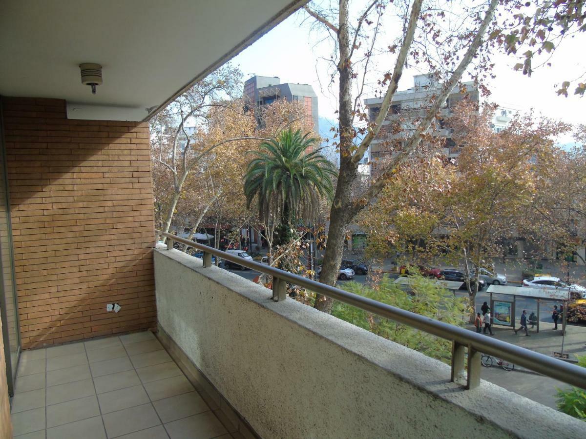 Providencia Suite Diego De Velasquez Сантьяго Екстер'єр фото